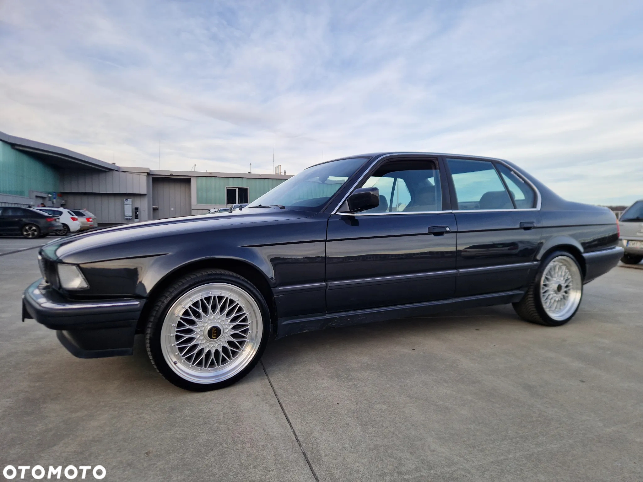 BMW Seria 7 - 35