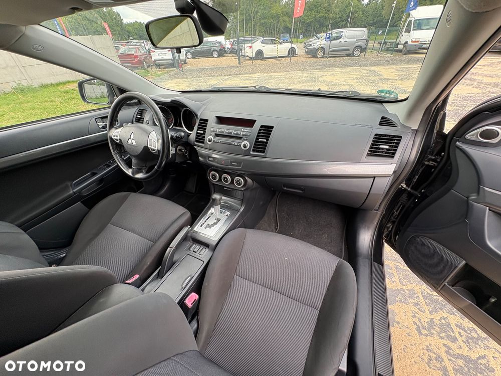 Mitsubishi Lancer 1.8 Clear Tec CVT Plus - 31