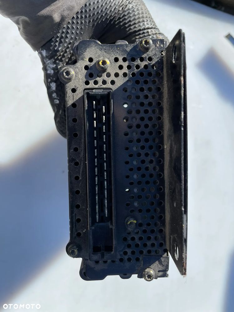 WZMACNIACZ GŁOŚNIKÓW BOSE AUDI A4 B6 8E5035223A - 4