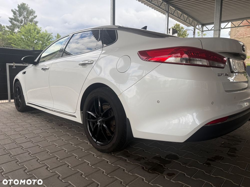 Kia Optima 1.7 CRDI XL DCT - 12
