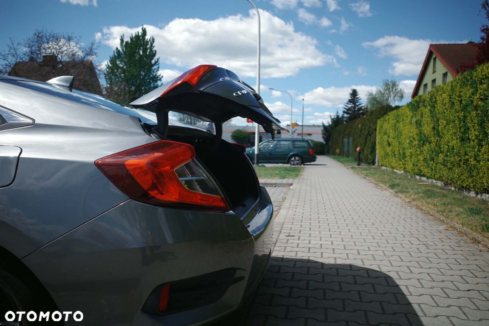 Honda Civic 1.5 T Elegance CVT - 26