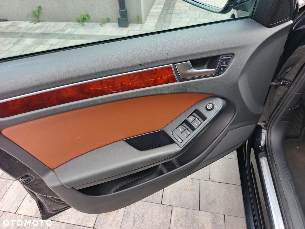 Audi A4 Avant 2.0 TDI Limited Edition Multitr - 20