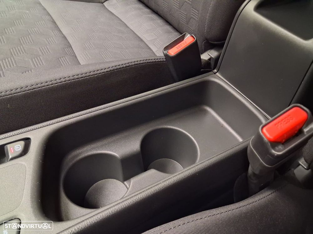Toyota Yaris - 28