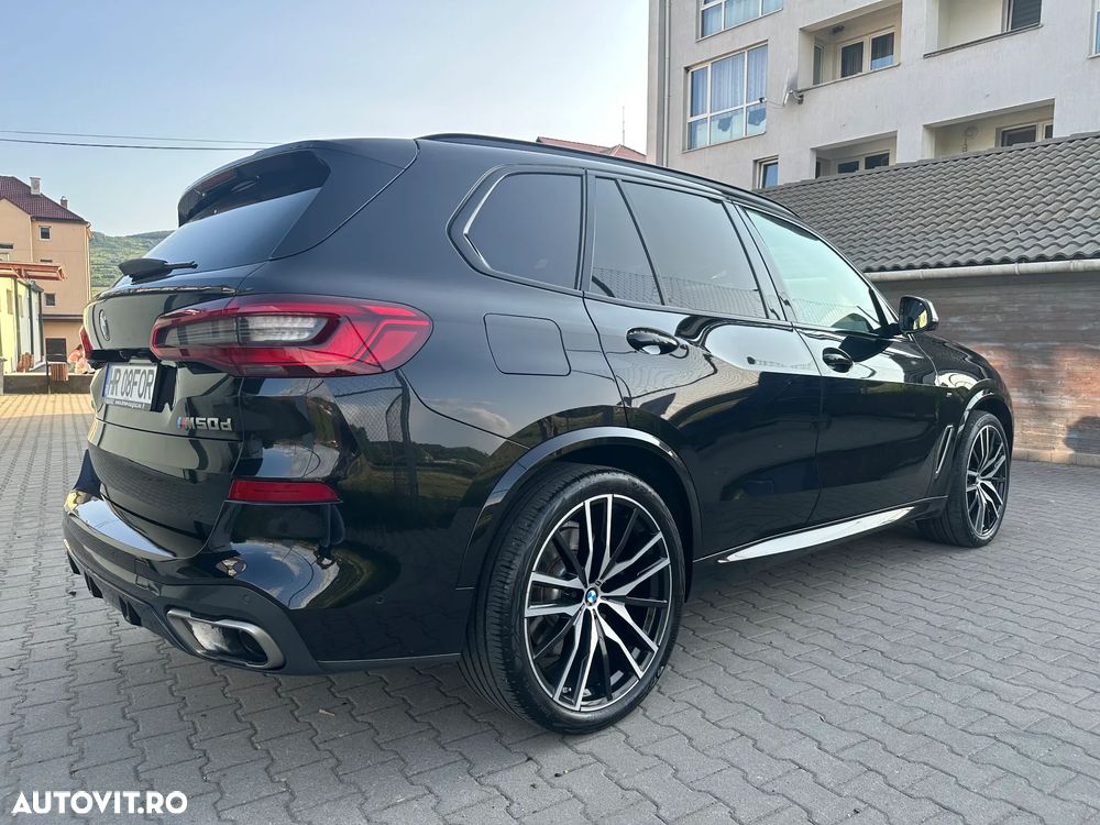 BMW X5 M M50d - 9