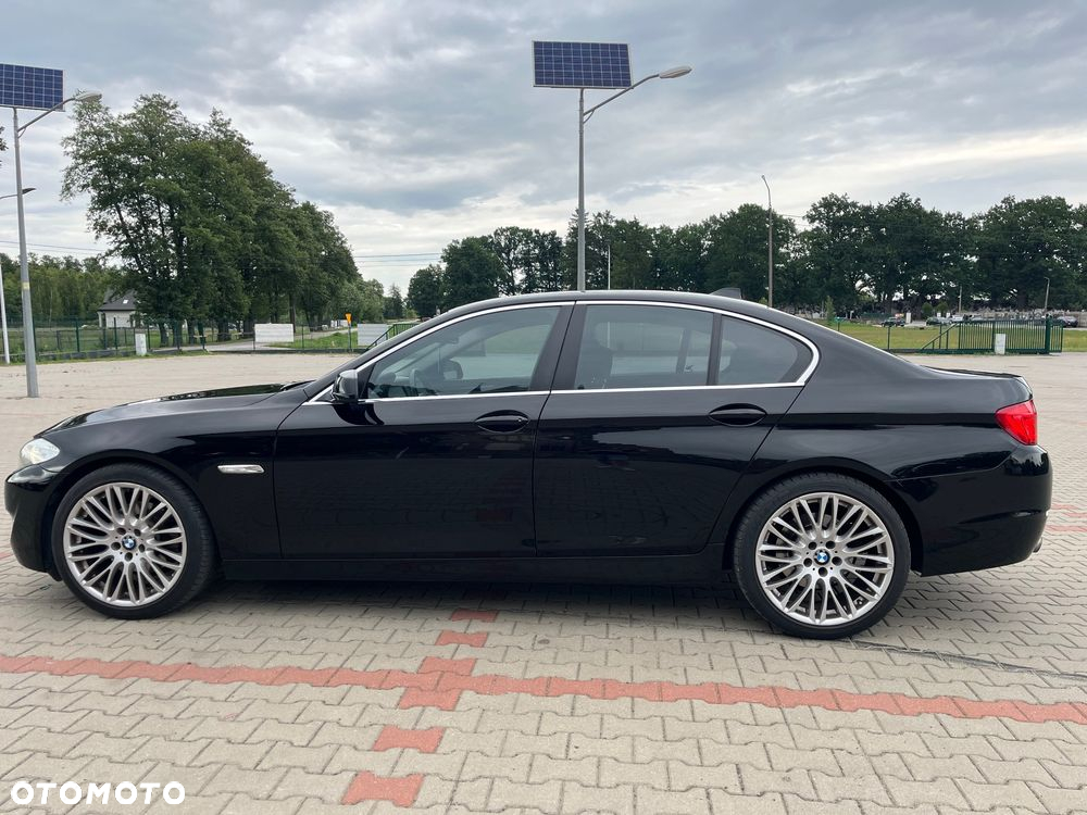 BMW Seria 5 520d - 6