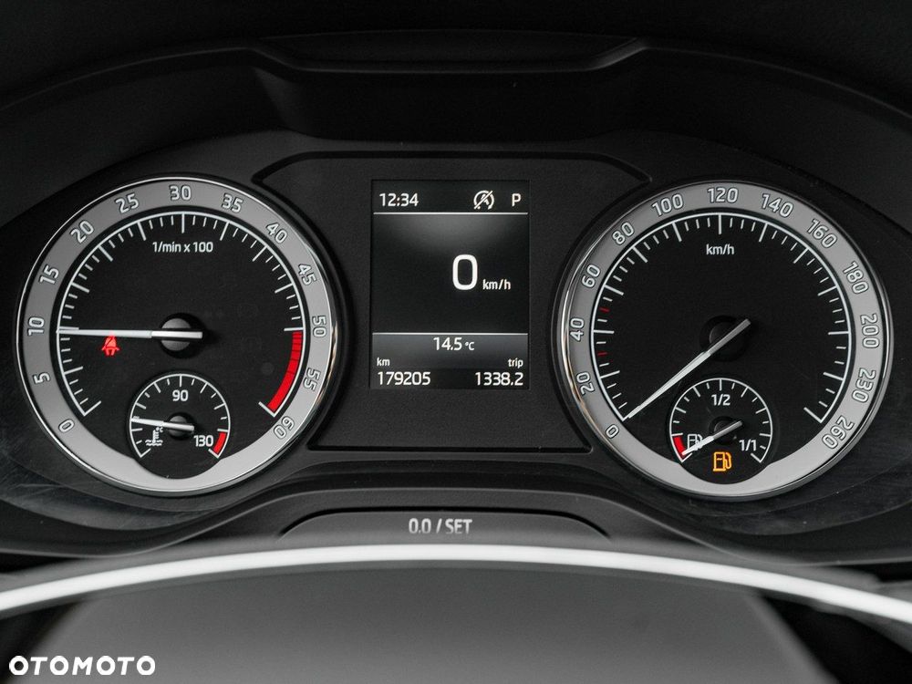 Skoda Karoq 2.0 TDI SCR 4x2 Ambition DSG - 15