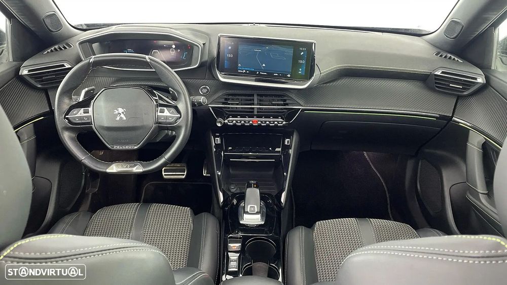 Peugeot 2008 1.2 PureTech GT Pack EAT8 - 27