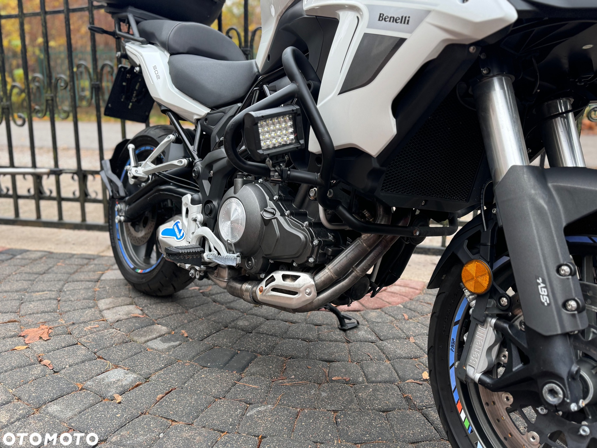 Benelli TRK 502 - 12