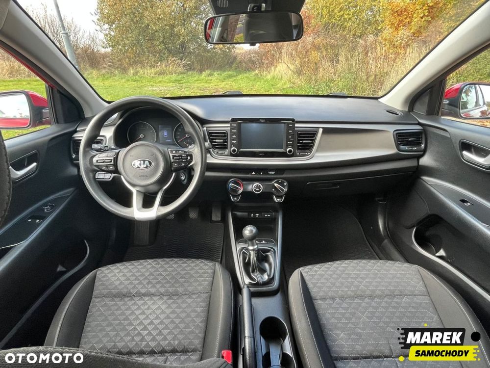 Kia Rio - 12