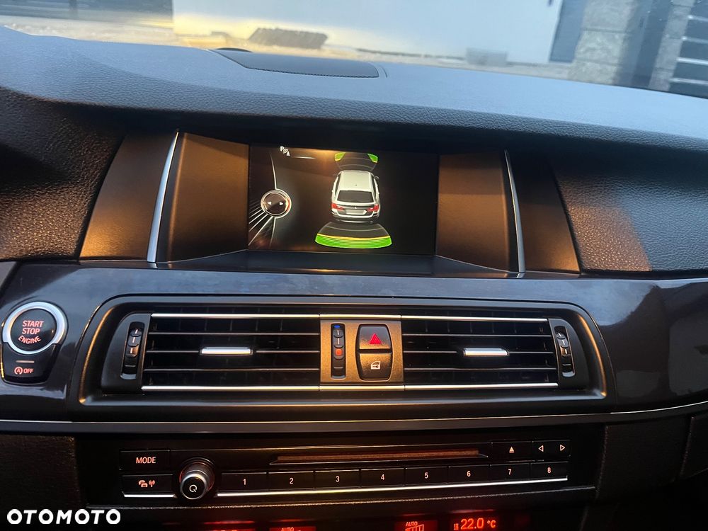 BMW Seria 5 520d - 16