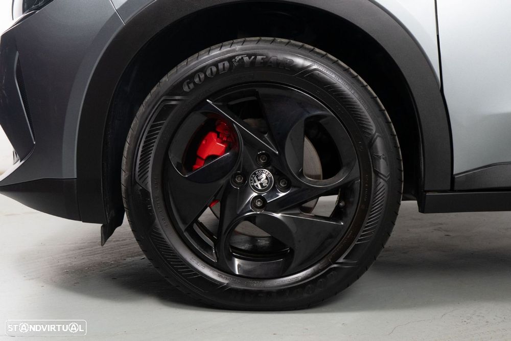 Alfa Romeo Junior 1.2 Intensa eDCT6 - 18