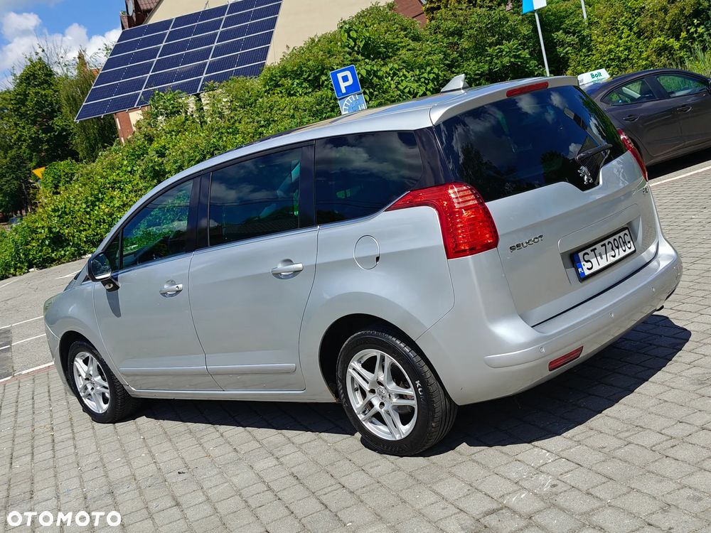 Peugeot 5008 155 THP Premium - 21