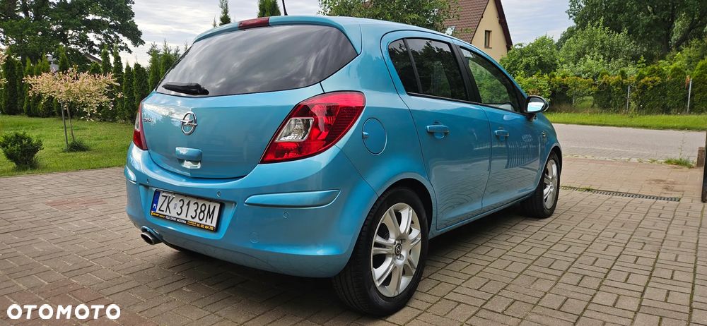 Opel Corsa 1.4 16V Satellite - 8