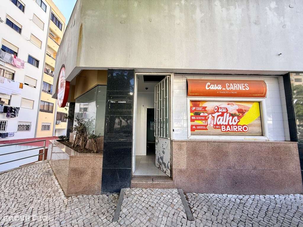 Loja com 58 m² no Shopping de Massamá - Grande imagem: 2/13