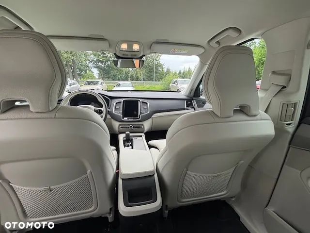 Volvo XC 90 - 36