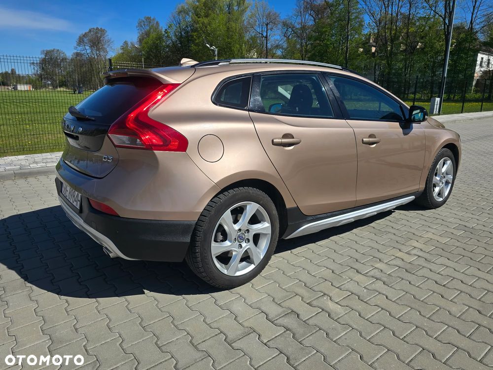 Volvo V40 Cross Country D3 Geartronic Momentum - 6
