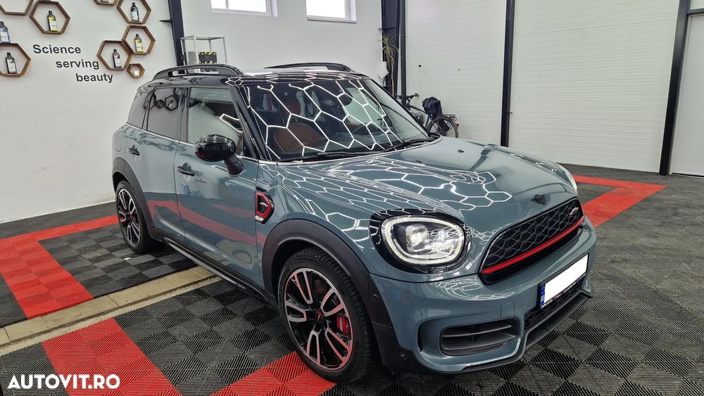 Mini Countryman - 3