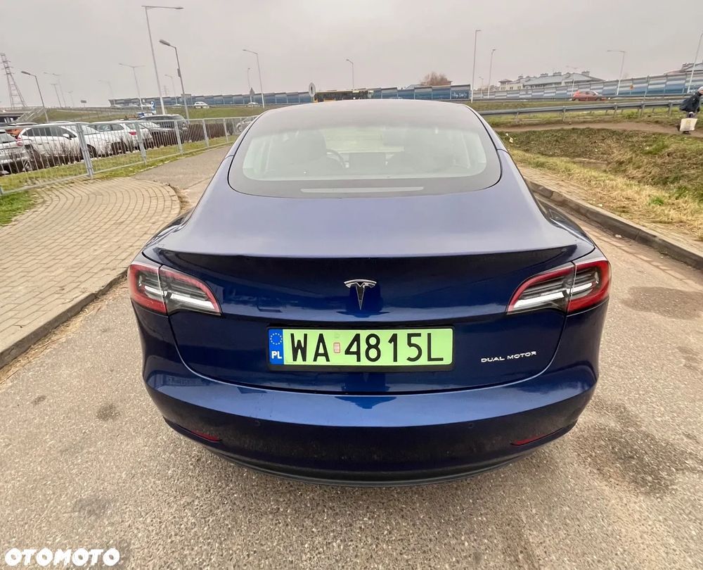 Tesla Model 3 Langstreckenbatterie Allradantrieb Dual Motor - 8