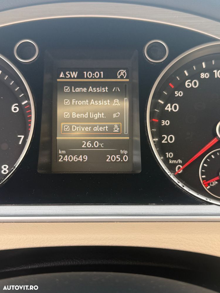 Volkswagen Passat CC 1.4 TSI DSG BMT - 11