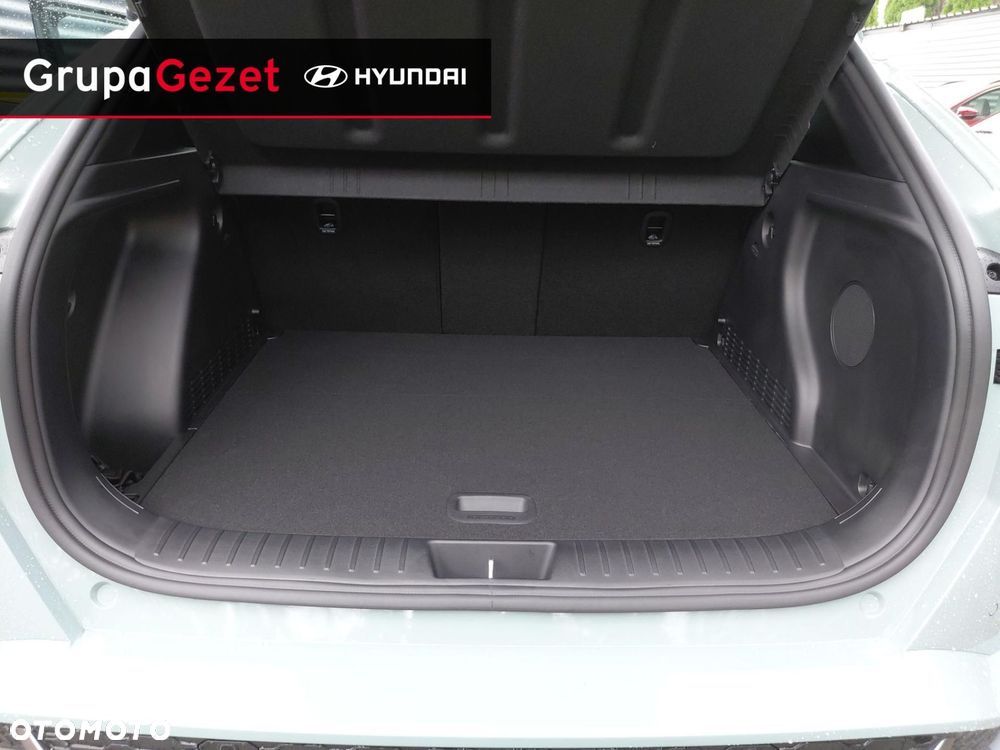 Hyundai Kona - 17
