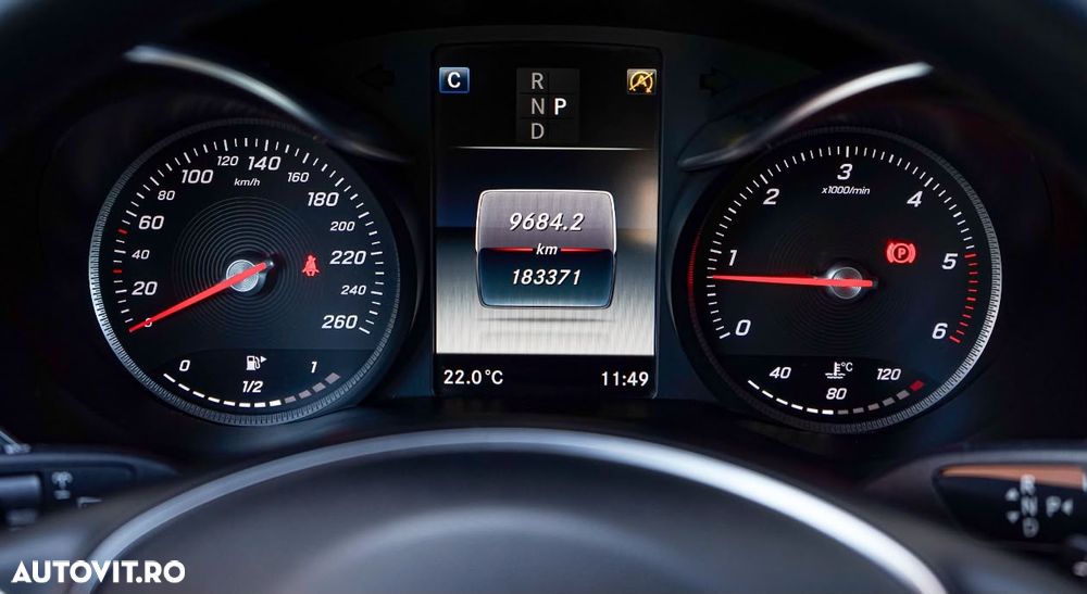 Mercedes-Benz GLC - 7
