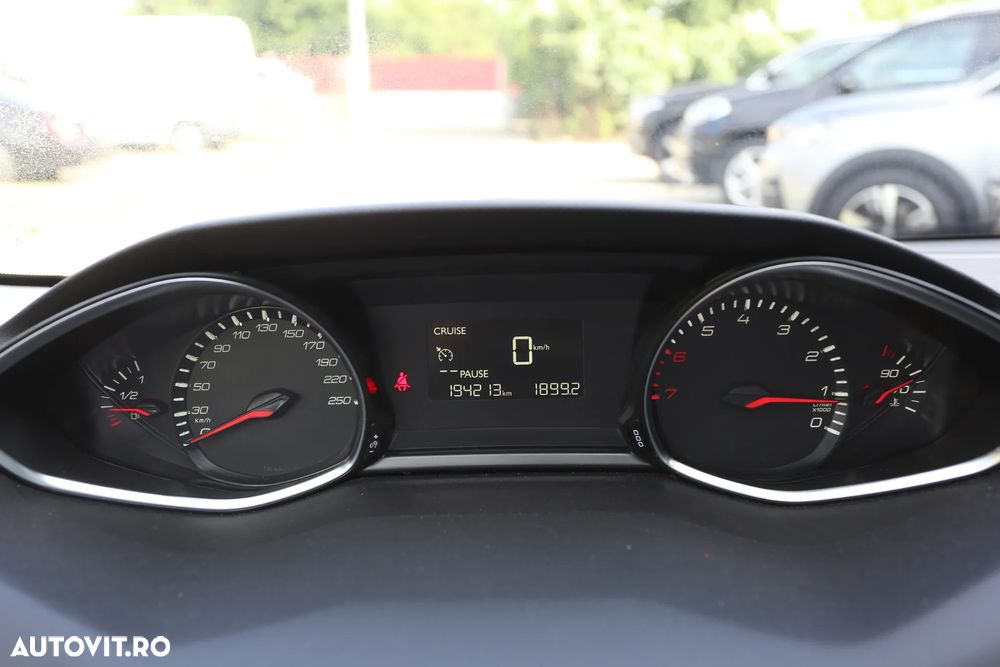 Peugeot 308 PureTech 110 Stop & Start Allure - 14
