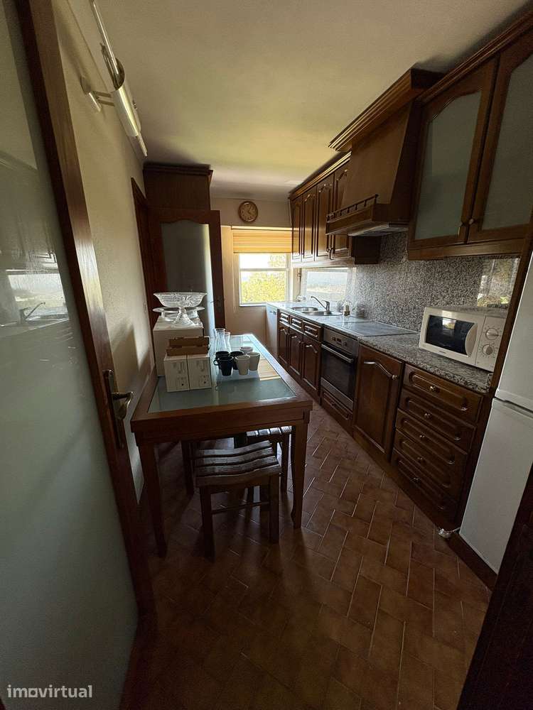 Quartos Individuais - Oliveira de Azemeis - Estudantes - Grande imagem: 4/12