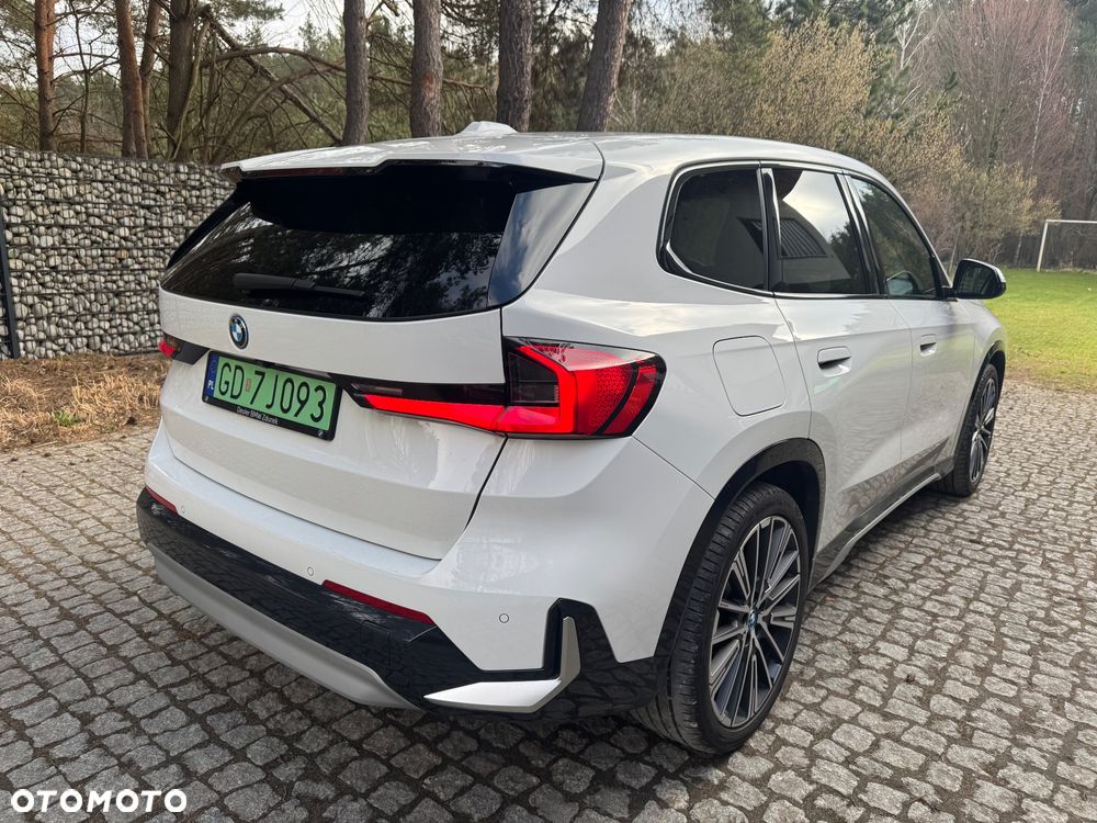 BMW iX1 xDrive30 66.5kWh xLine - 8