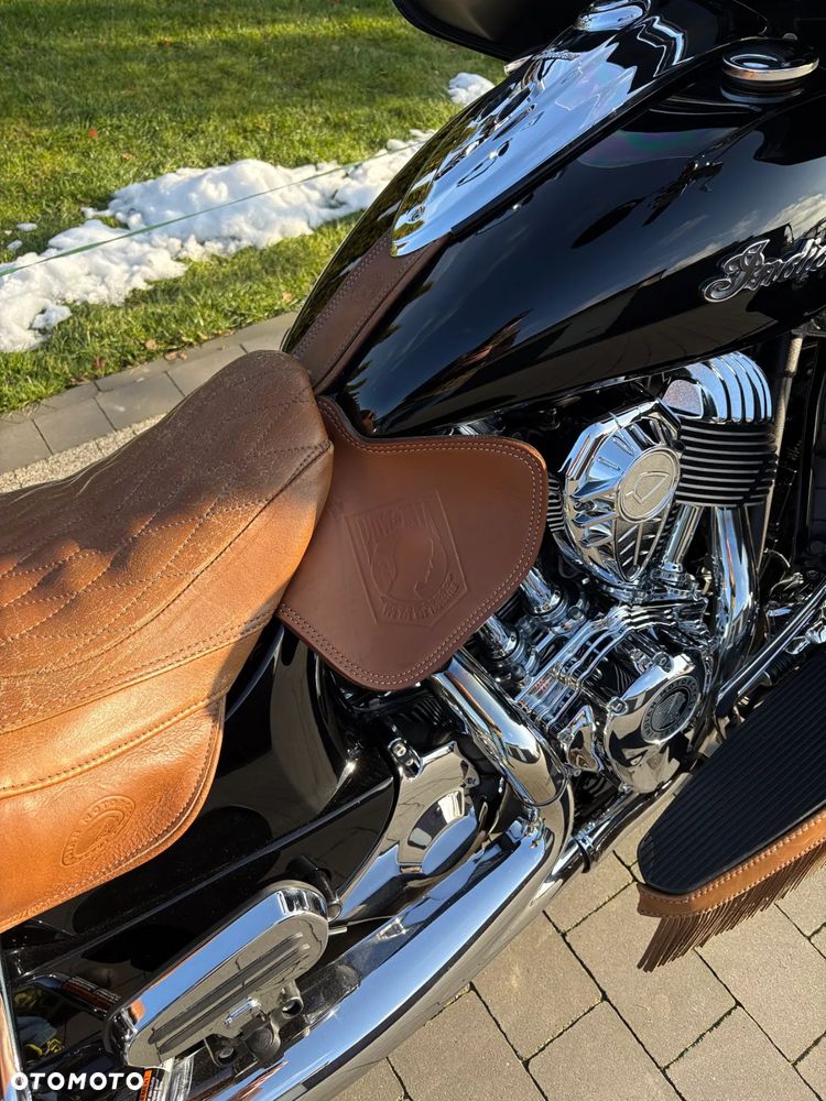 Indian Roadmaster - 8