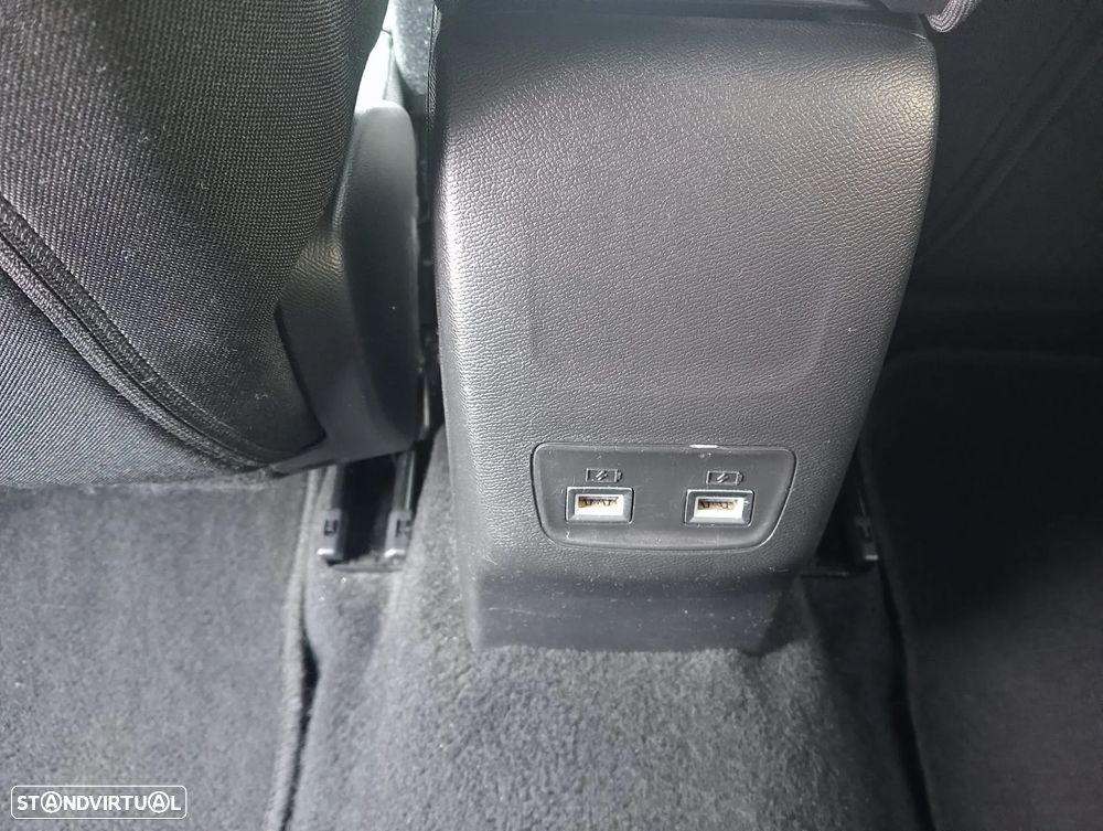 Peugeot 2008 1.2 PureTech Allure - 18