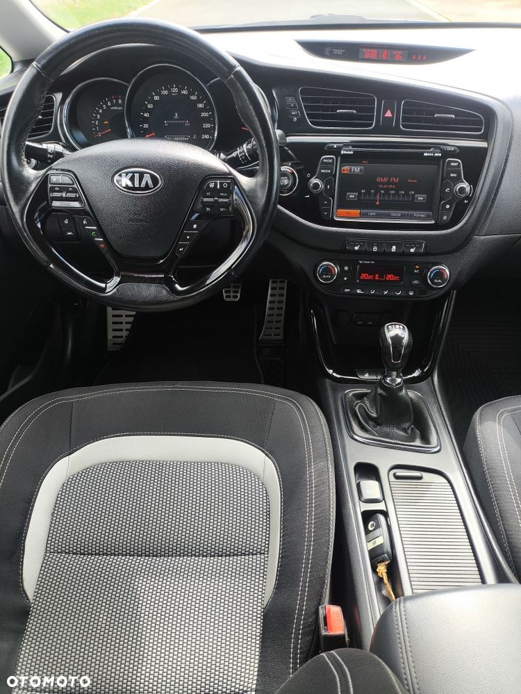 Kia Ceed - 7