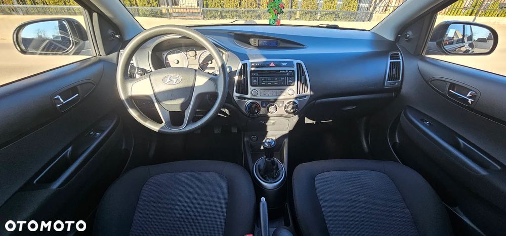 Hyundai i20 1.25 Comfort - 14