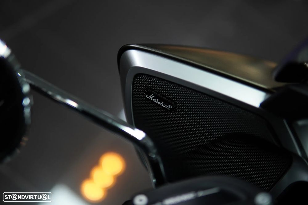 BMW R 18 Transcontinental Manhattan Metallic Matte - 28