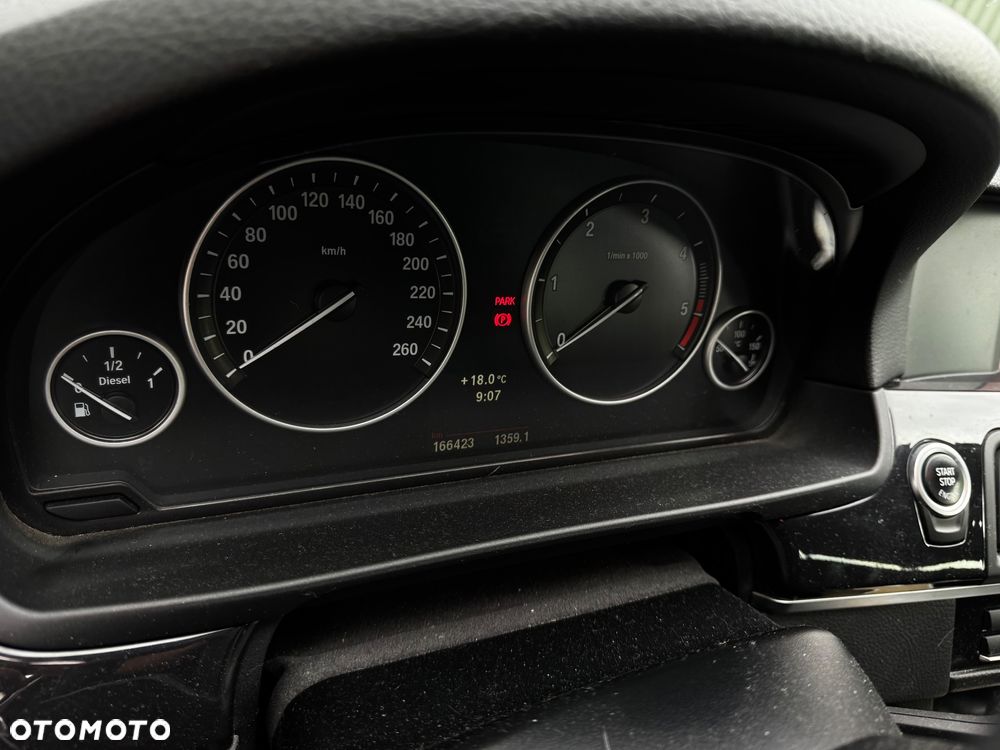 BMW Seria 5 - 14