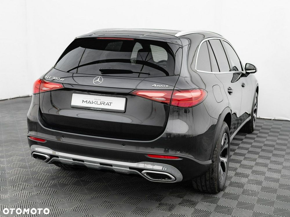 Mercedes-Benz GLC - 6