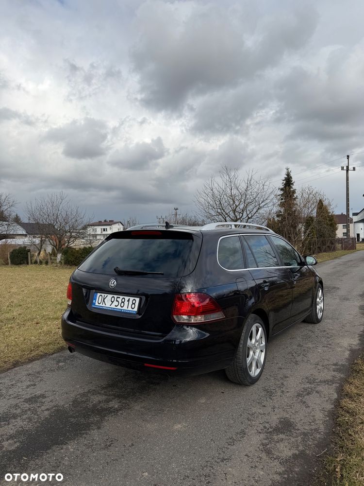 Volkswagen Golf 1.6 TDI DPF Comfortline - 4