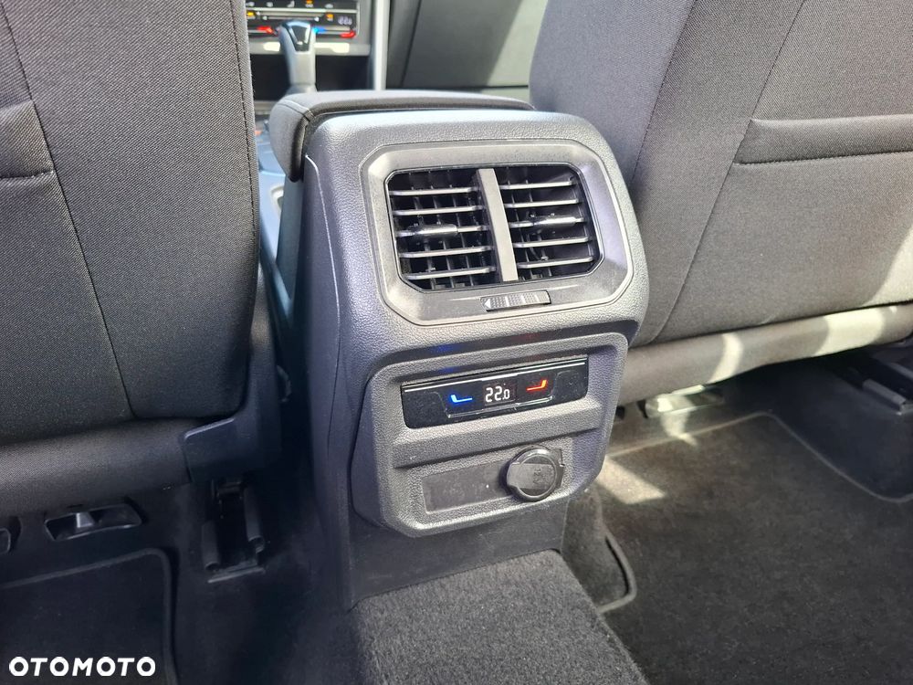 Volkswagen Tiguan 2.0 TDI SCR DSG Life - 32