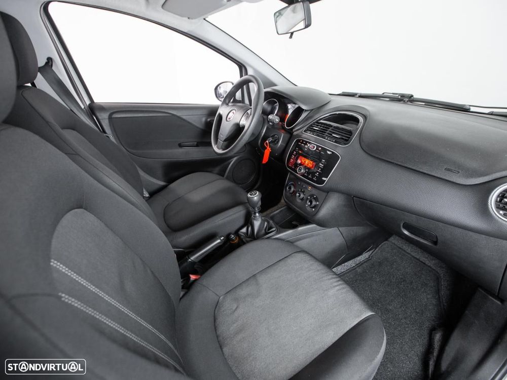 Fiat Punto - 10