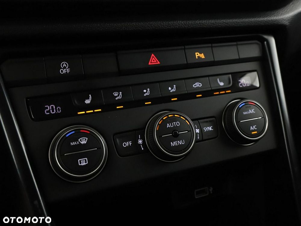 Volkswagen T-Roc 1.0 TSI - 29