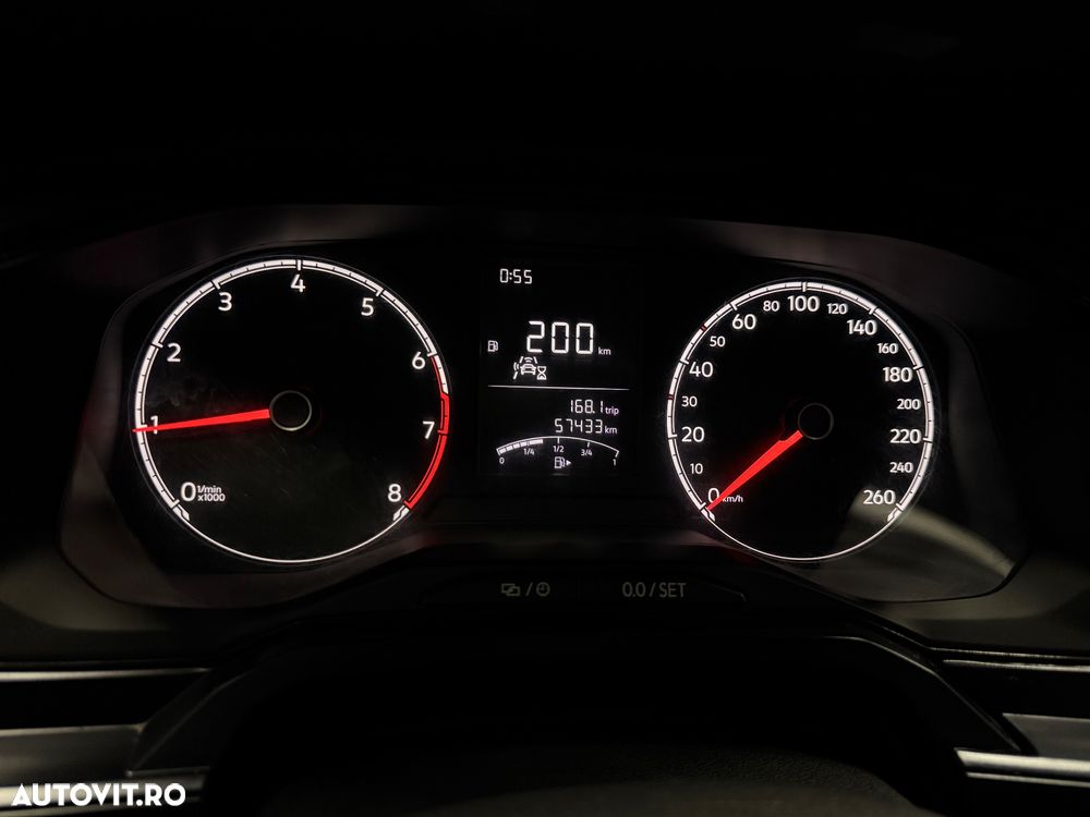 Volkswagen Polo 1.0 - 18