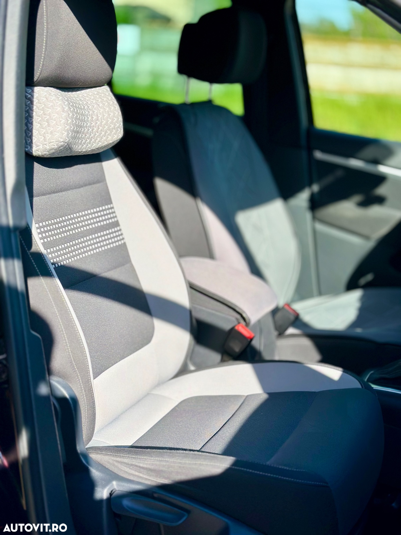 Volkswagen Tiguan 2.0 TDI 4Motion DSG Track & Field - 19