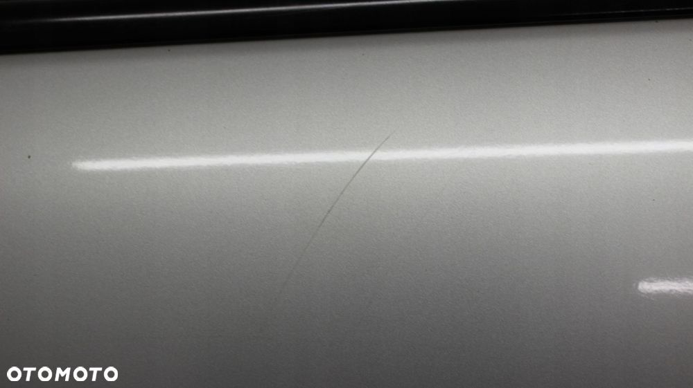 DRZWI LEWE LEWY PRZÓD SSANGYONG RODIUS 2003R- - 2