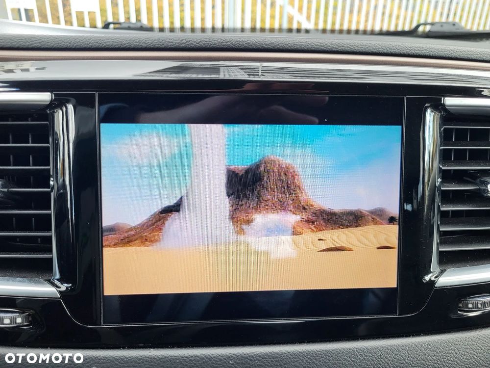 Chrysler Pacifica - 15