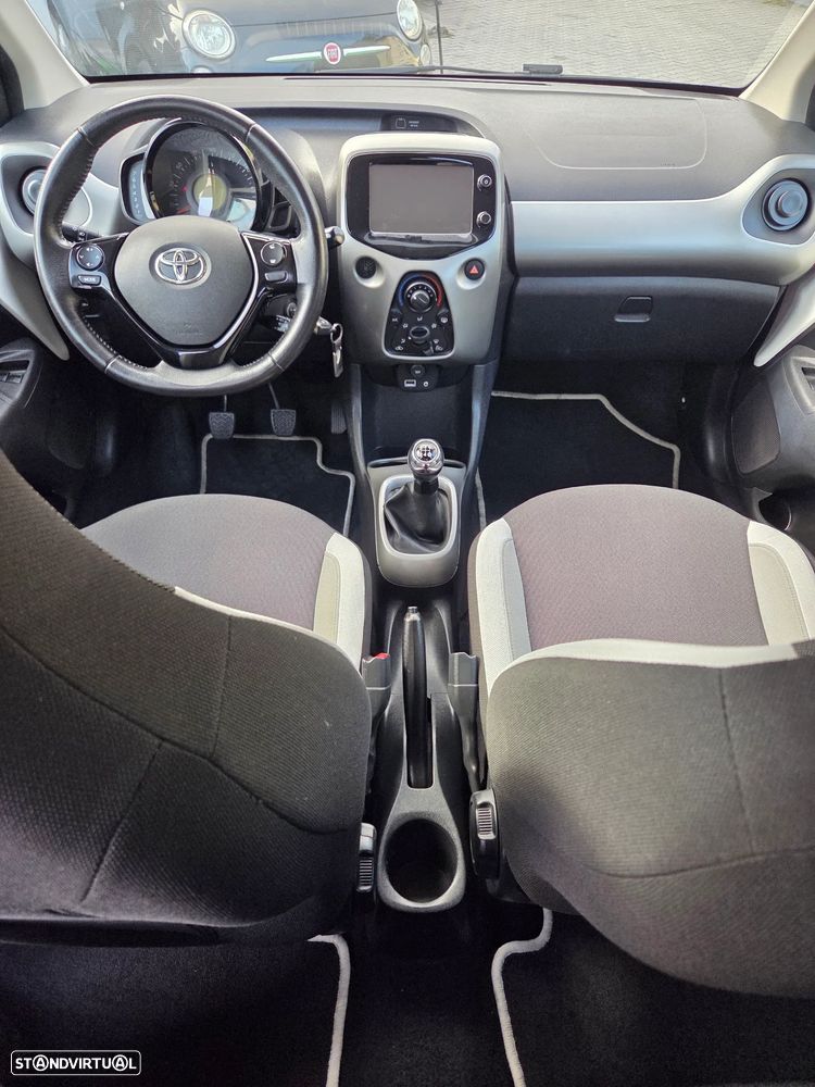 Toyota Aygo - 8