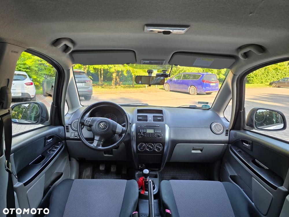 Suzuki SX4 - 5