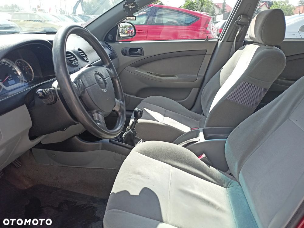 Chevrolet Lacetti - 8