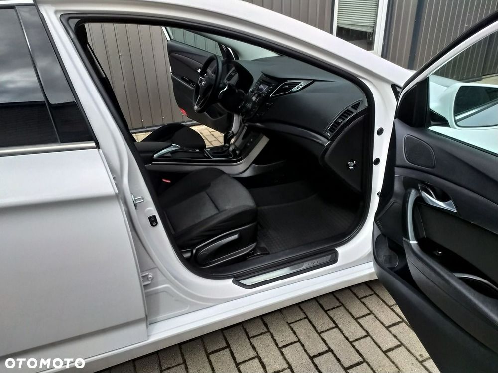 Hyundai i40 2.0 Automatik Premium - 30