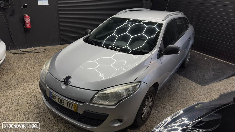 Renault Mégane Sport Tourer ENERGY dCi 110 Start & Stopp LIMITED - 6