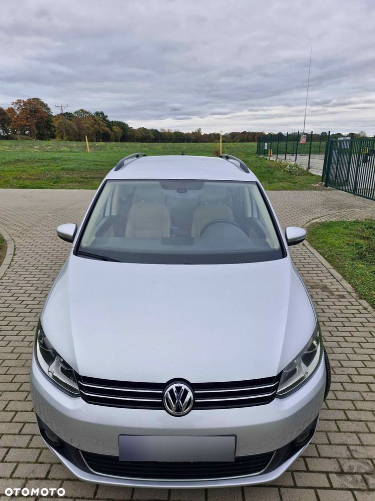 Volkswagen Touran 2014 photo 4