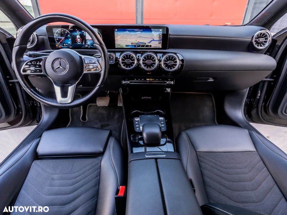 Mercedes-Benz A 180 7G-DCT - 17